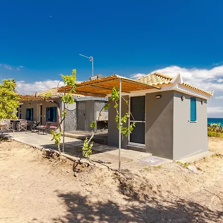 Koroni Beachfront Retreat, Private Garden Haven
